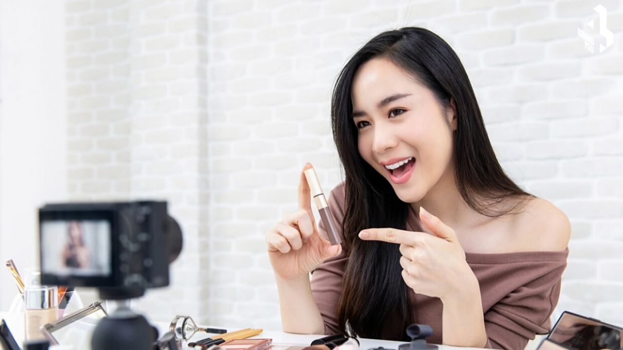 Người ảnh hưởng chủ động đề cập đến thương hiệu vì trải nghiệm thực tế tích cực.