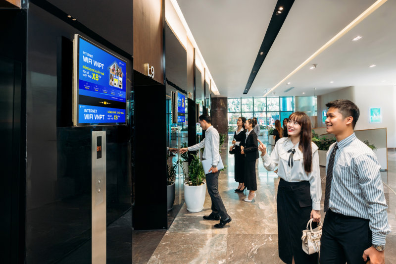 Việc triển khai cần được kiểm soát chặt chẽ từ mục tiêu, nội dung đến chi phí và tuân thủ quy định.