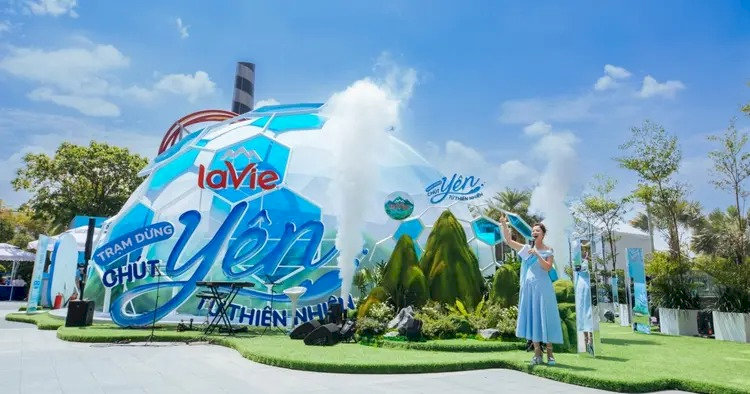 Khách hàng ngày nay di chuyển liên tục giữa các kênh – thương hiệu cần hiện diện nhất quán ở mọi nơi họ có mặt