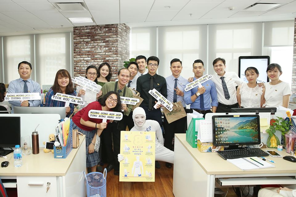 Nhân viên Chicilon Media tích cực bài trừ rác nhựa, bảo vệ động vật hoang dã