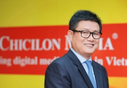 Chủ tịch Chicilon Media quyên góp 10,000 USD giúp bệnh nhận đục thủy tinh thể tìm lại được ánh sáng