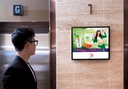 man-hinh-quang-cao-thang-may