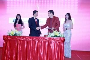 Chicilon Media đồng hành cùng cuộc thi Hoa hậu hoàn vũ Việt Nam 2015